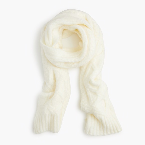 New J.Crew Oversized Cable Knit Scarf - Picture 4 of 7